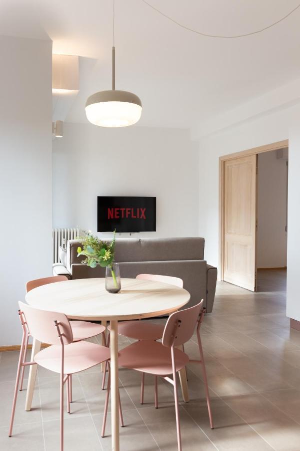 New Exclusive Melegnano Apartments- Near Train Station 외부 사진