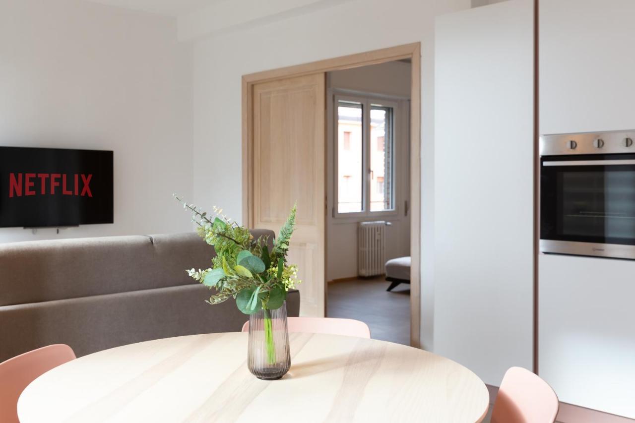 New Exclusive Melegnano Apartments- Near Train Station 외부 사진