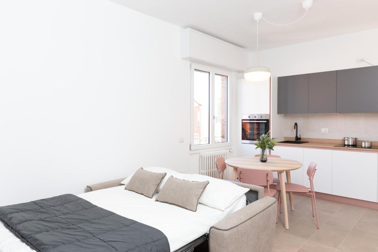 New Exclusive Melegnano Apartments- Near Train Station 외부 사진