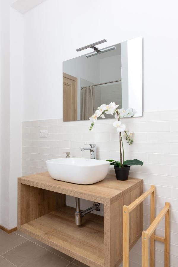 New Exclusive Melegnano Apartments- Near Train Station 외부 사진